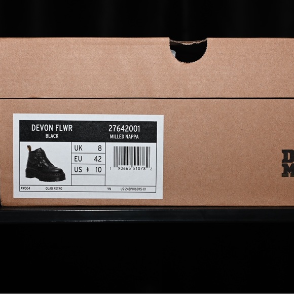 Dr. Martens Devon Flwr black milled Napa US 10 women’s boot - Picture 9 of 12